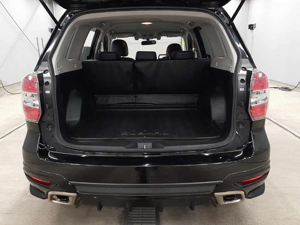 SUBARU FORESTER 2014