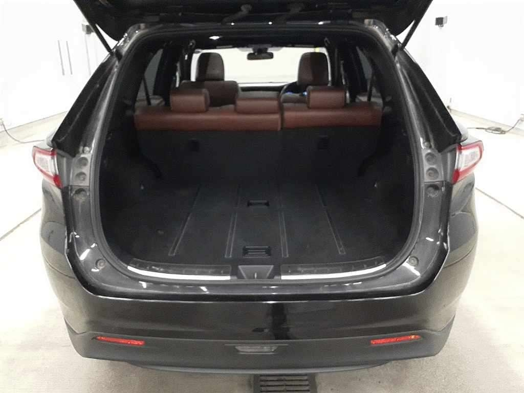 TOYOTA HARRIER 2018