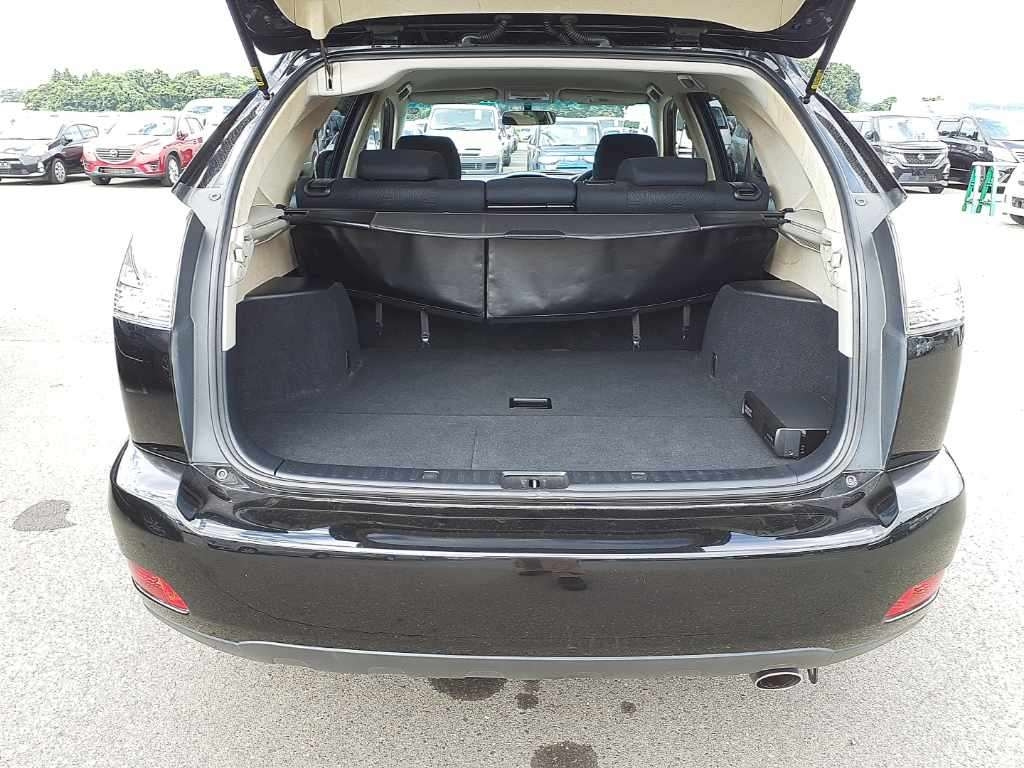 TOYOTA HARRIER 2010