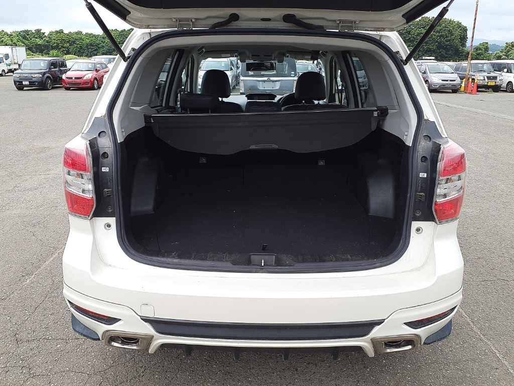 SUBARU FORESTER 2014