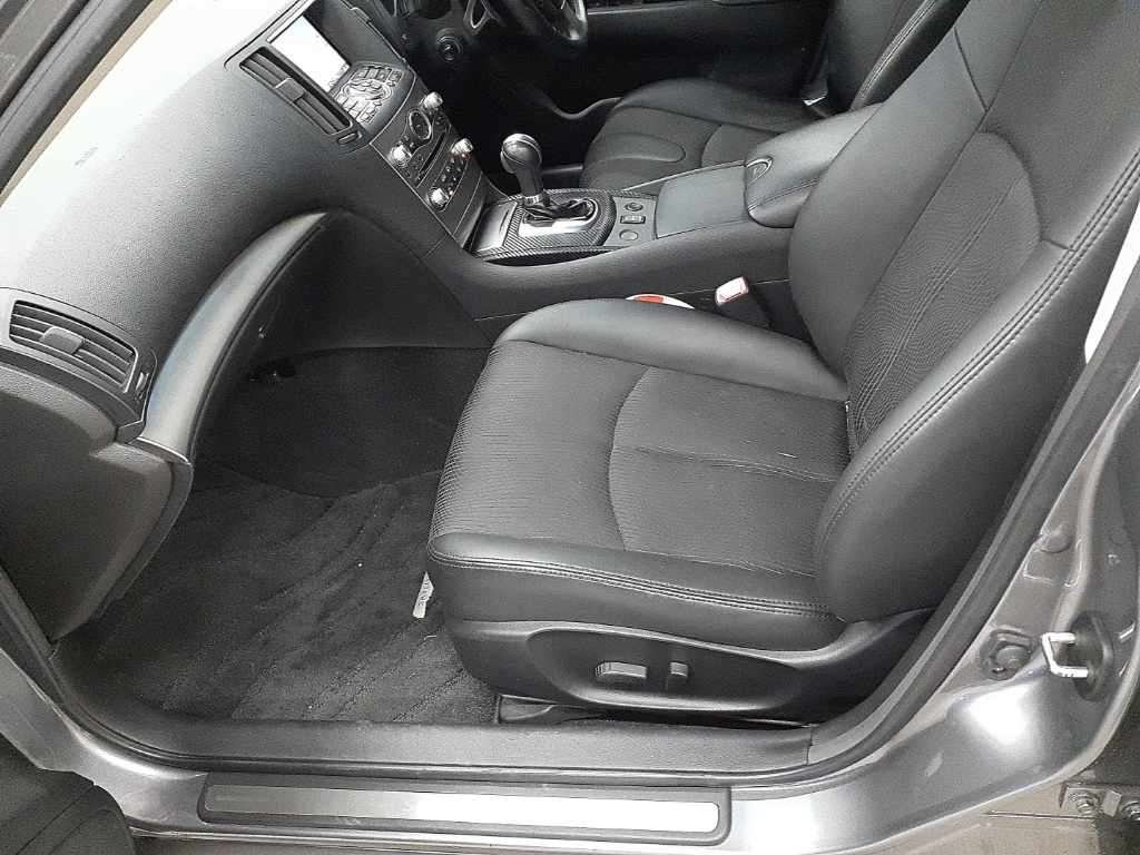 NISSAN SKYLINE 2010
