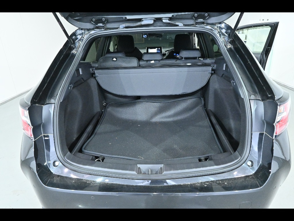 TOYOTA COROLLA TOURING 2021