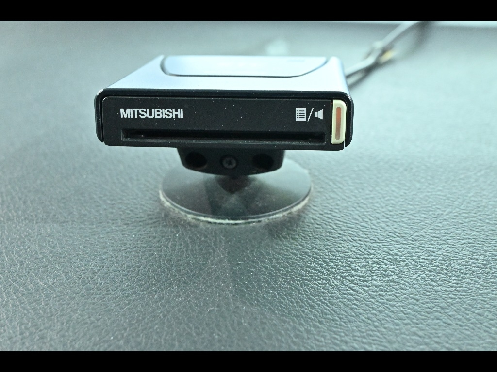 TOYOTA VELLFIRE 2010