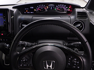 HONDA N BOX 2017