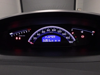 HONDA FREED 2012