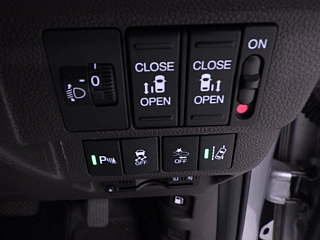 HONDA FREED 2016