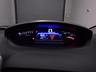 HONDA FREED 2012