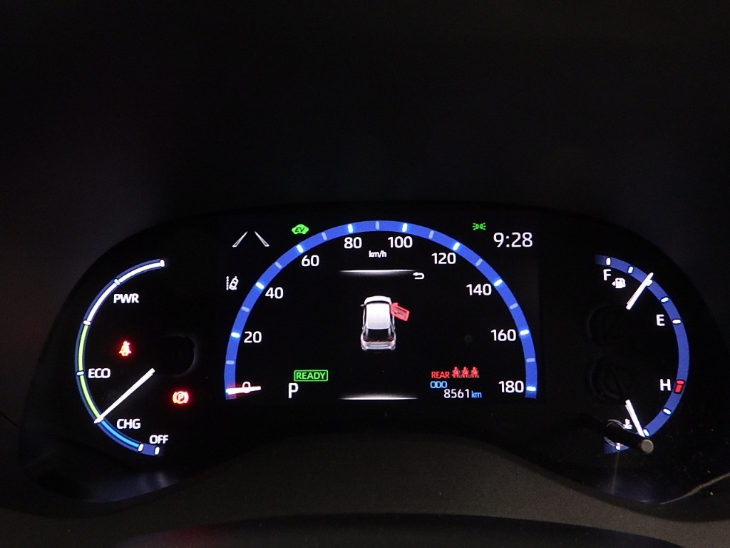TOYOTA YARIS CROSS 2023