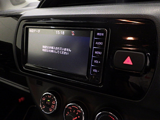 TOYOTA VITZ 2019