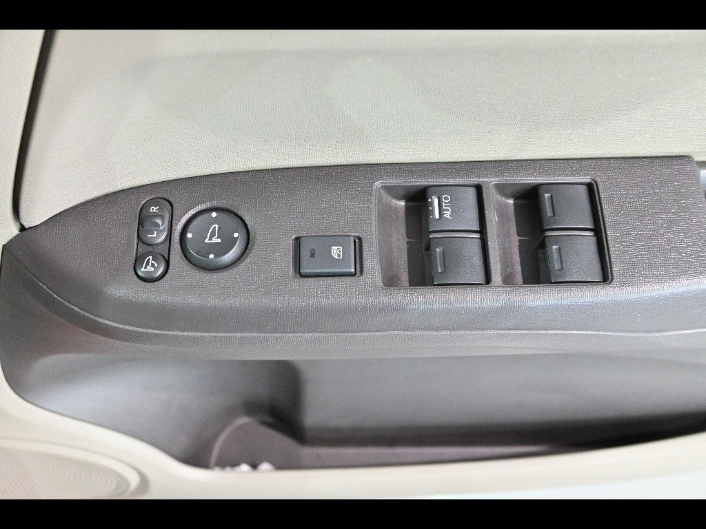 HONDA N ONE 2013