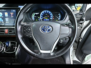 TOYOTA VOXY 2015