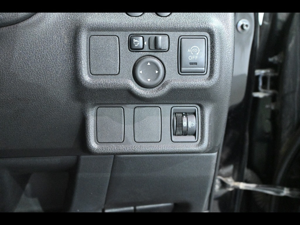 NISSAN NOTE 2012