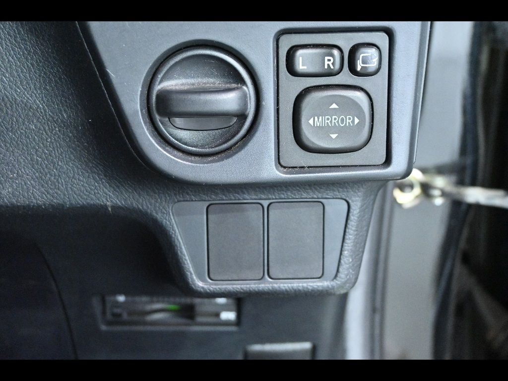 TOYOTA COROLLA FIELDER 2014