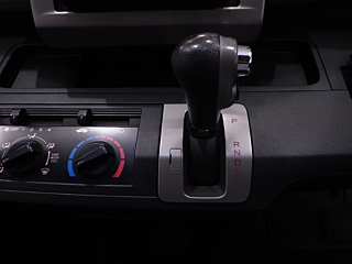 HONDA FREED 2012