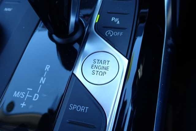 BMW 3 SERIES 2019