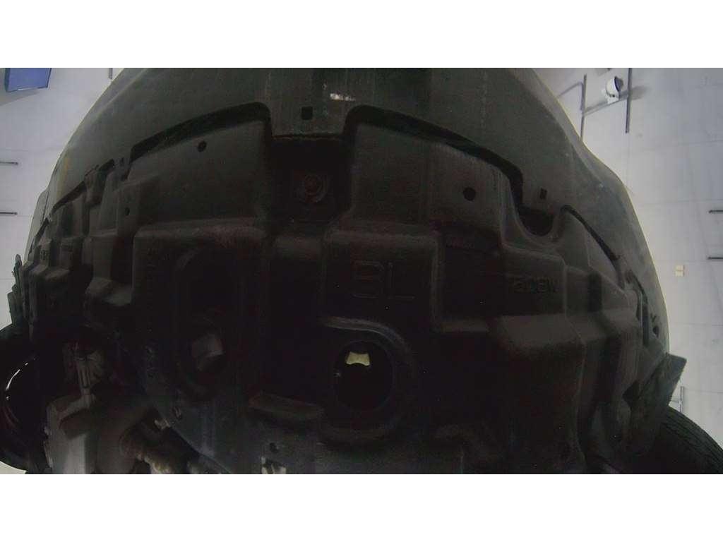 TOYOTA VITZ 2011