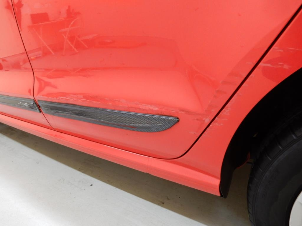 VOLKSWAGEN POLO 2013