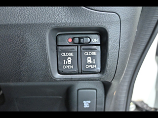 HONDA N BOX 2017