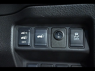 NISSAN X-TRAIL 2014