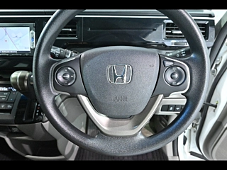 HONDA STEP WAGON 2015