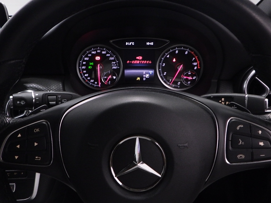 MERCEDES BENZ A CLASS 2016