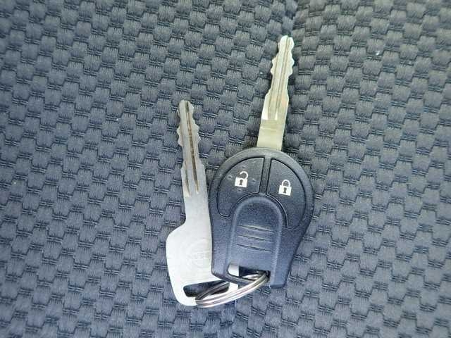 NISSAN CARAVAN VAN 2016