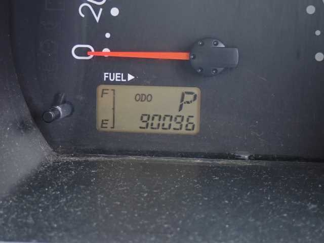 DAIHATSU HIJET VAN 2011