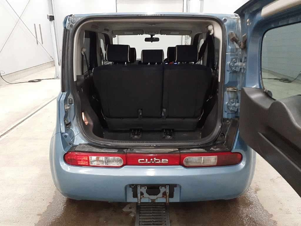 NISSAN CUBE 2012