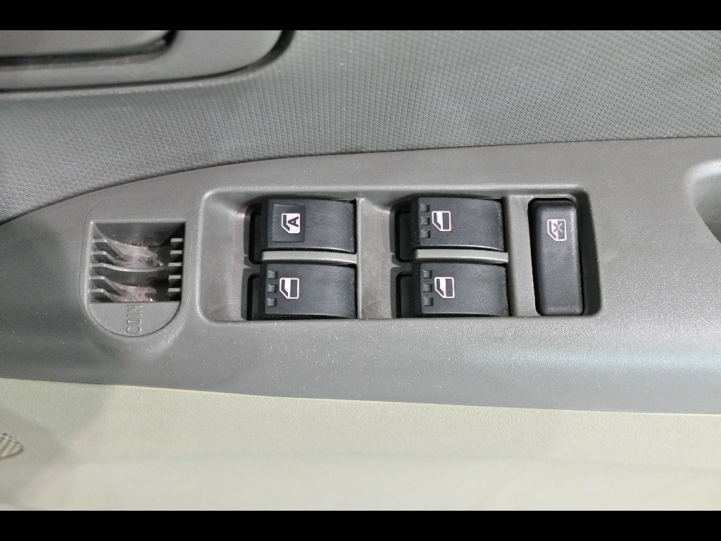DAIHATSU TANTO 2011