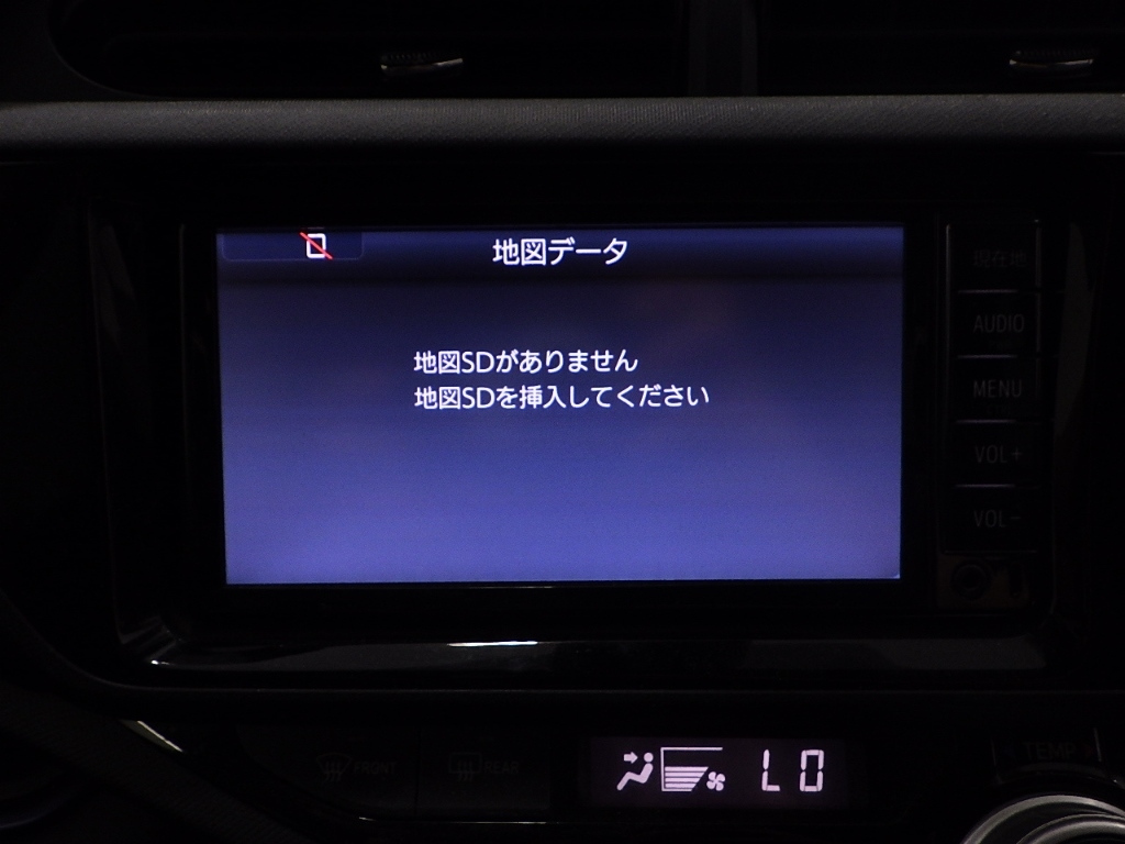 TOYOTA AQUA 2016