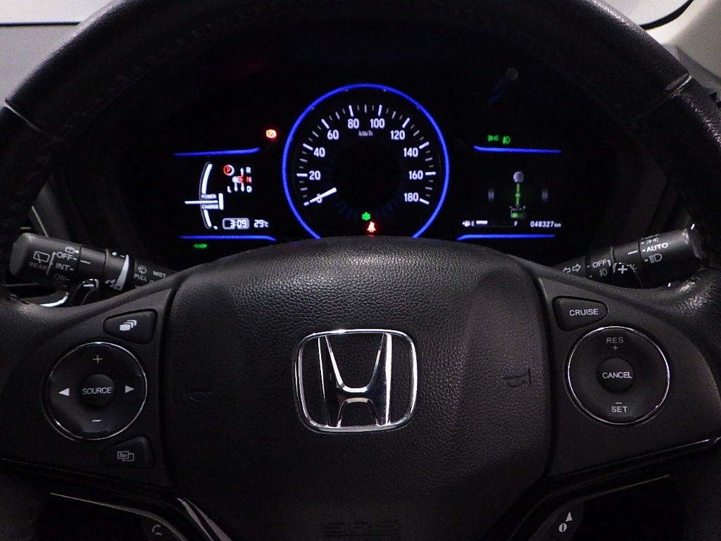 HONDA VEZEL 2013