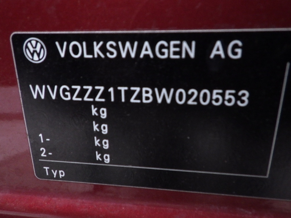 VOLKSWAGEN GOLF TOURAN 2011