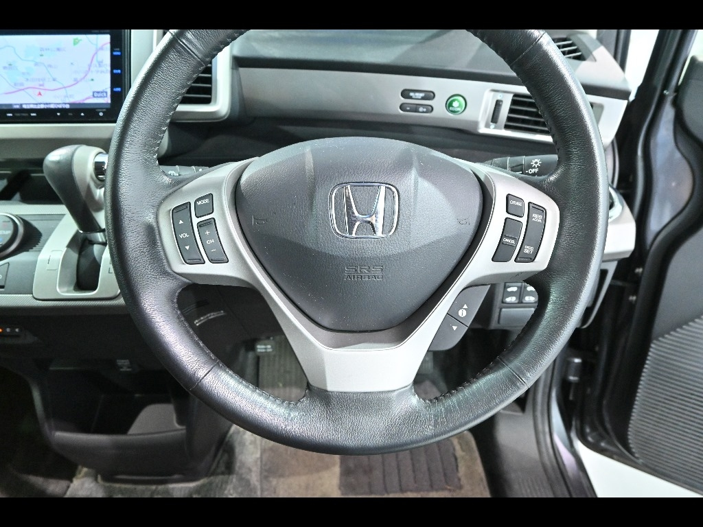 HONDA FREED 2014