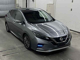 NISSAN LEAF ZE1
