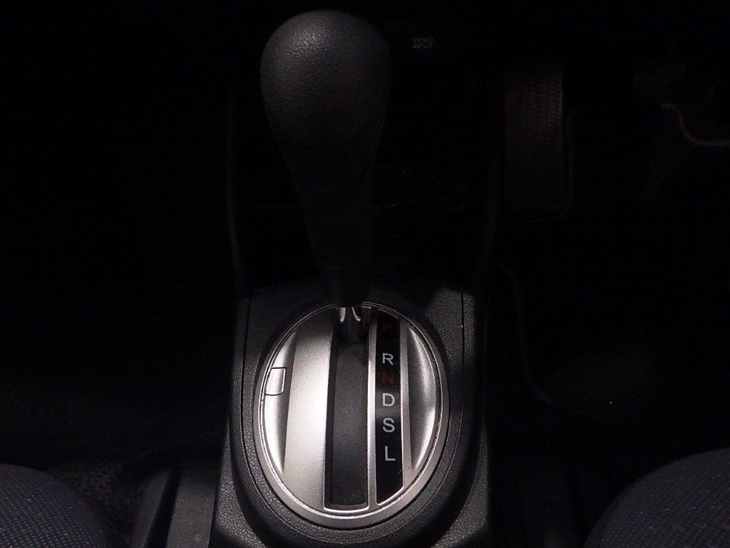 HONDA FIT 2010
