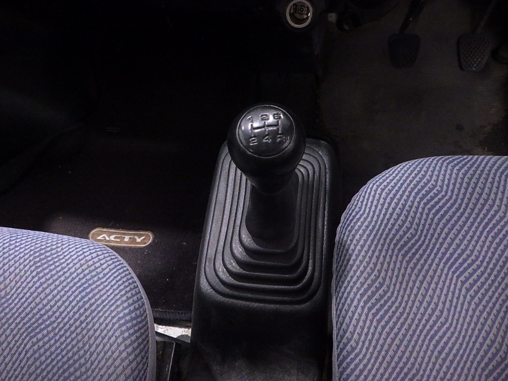 HONDA ACTY VAN 2011