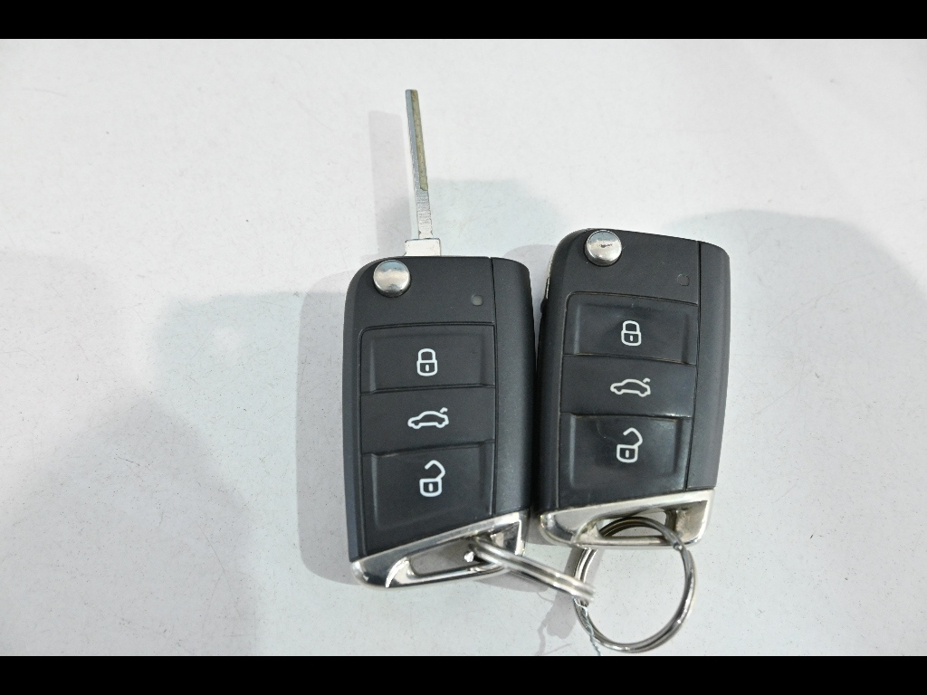 VOLKSWAGEN POLO 2018