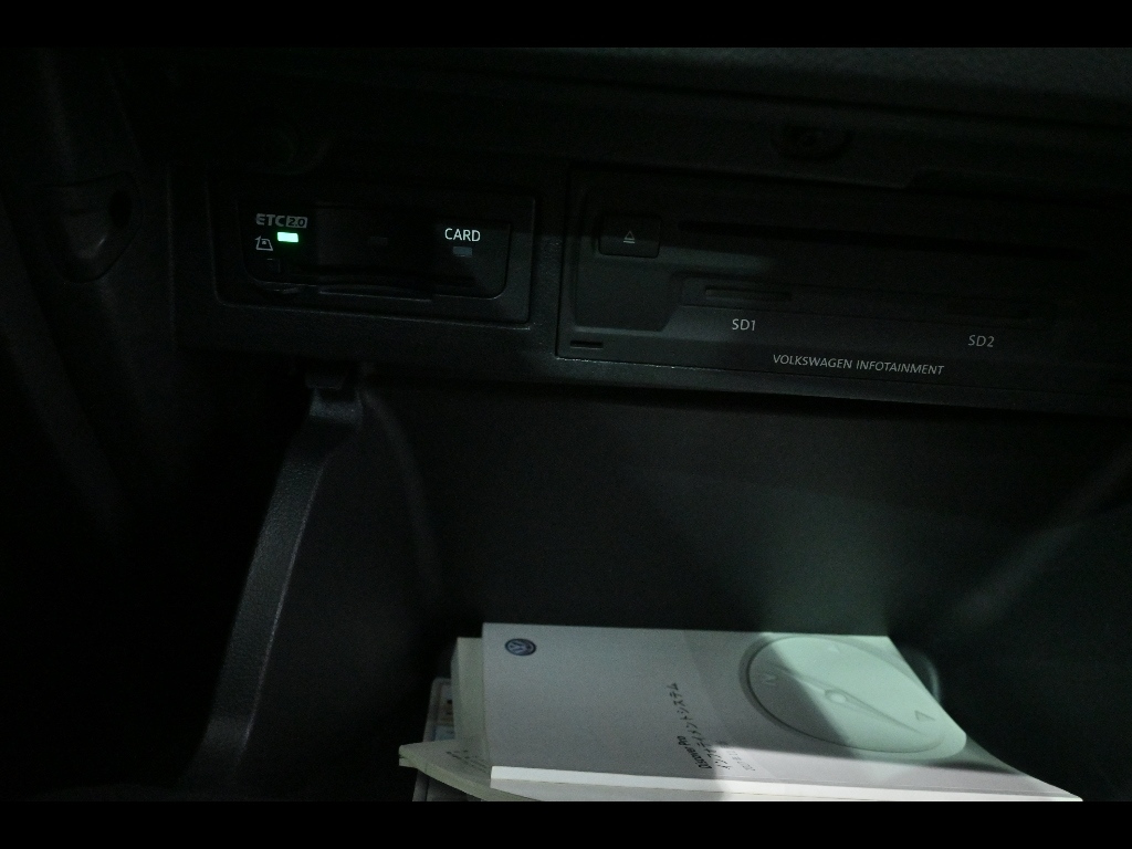 VOLKSWAGEN POLO 2018