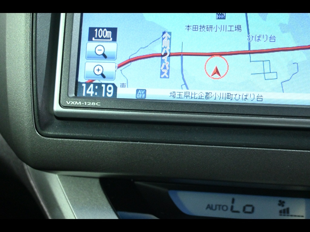 HONDA STREAM 2013
