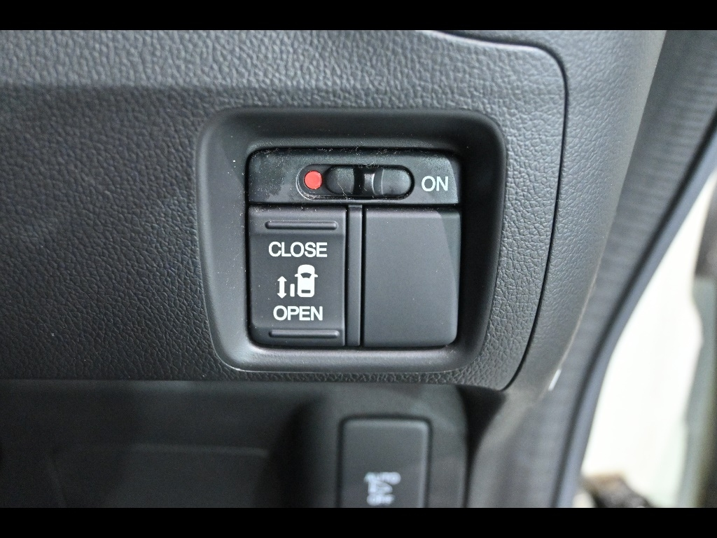 HONDA N BOX PLUS 2017