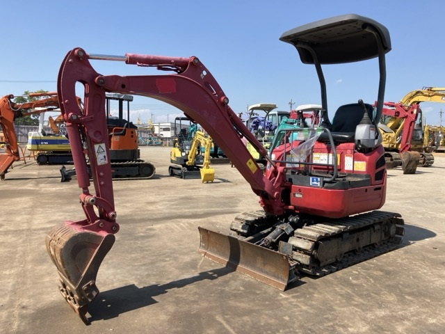 KUBOTA U-17 2013