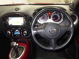 NISSAN JUKE 2014