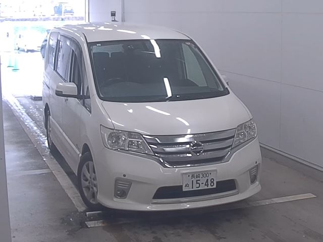 NISSAN SERENA 2013