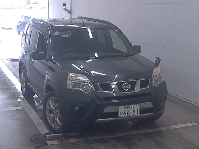 NISSAN X-TRAIL 2012