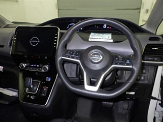 NISSAN SERENA 2022