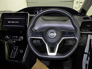 NISSAN SERENA 2020