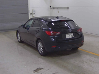 MAZDA AXELA 2017
