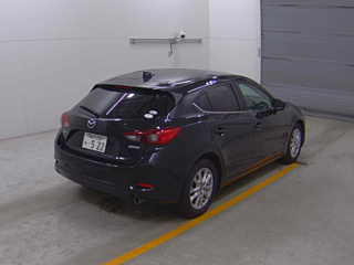 MAZDA AXELA 2017