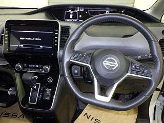 NISSAN SERENA 2022