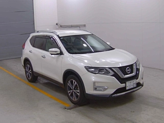 NISSAN X-TRAIL 2019